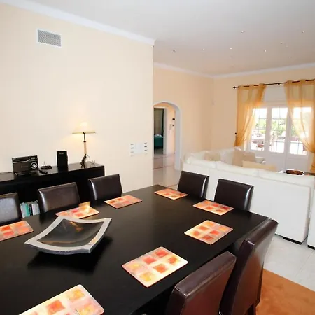 Villa Sleeps 16 Pool Air Con Wifi Cabeco de Camara