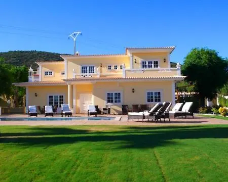 Sleeps 16 Pool Air Con Wifi Villa Cabeco de Camara